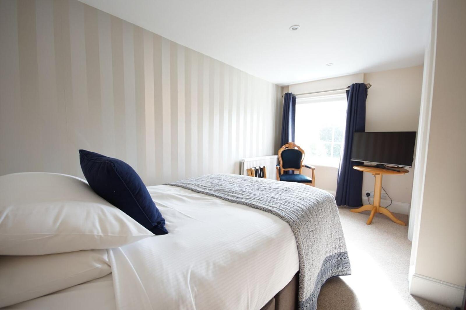 The Mill House Hotel Reading Buitenkant foto