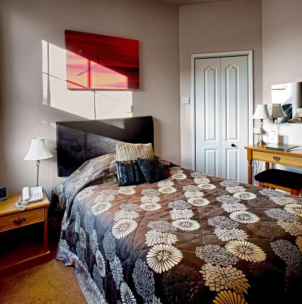 The Mill House Hotel Reading Buitenkant foto