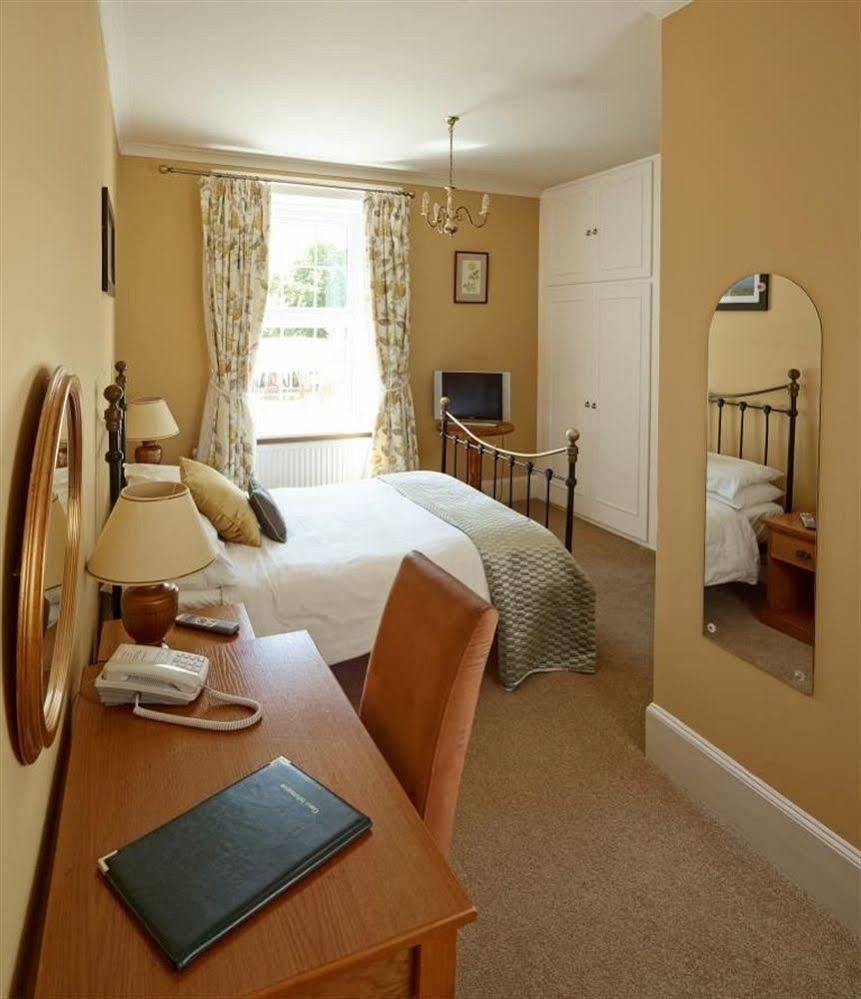 The Mill House Hotel Reading Buitenkant foto